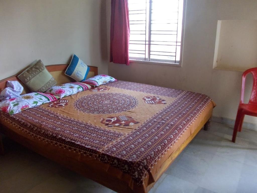 Rishaan Guest House Puri Camera foto