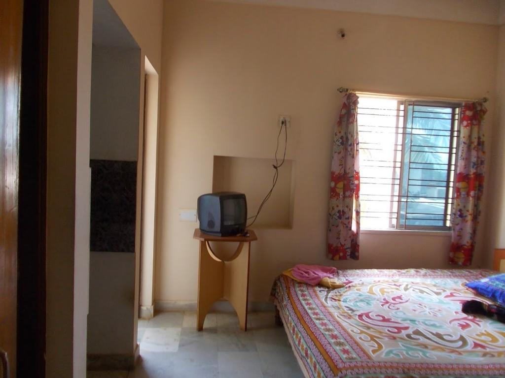 Rishaan Guest House Puri Esterno foto