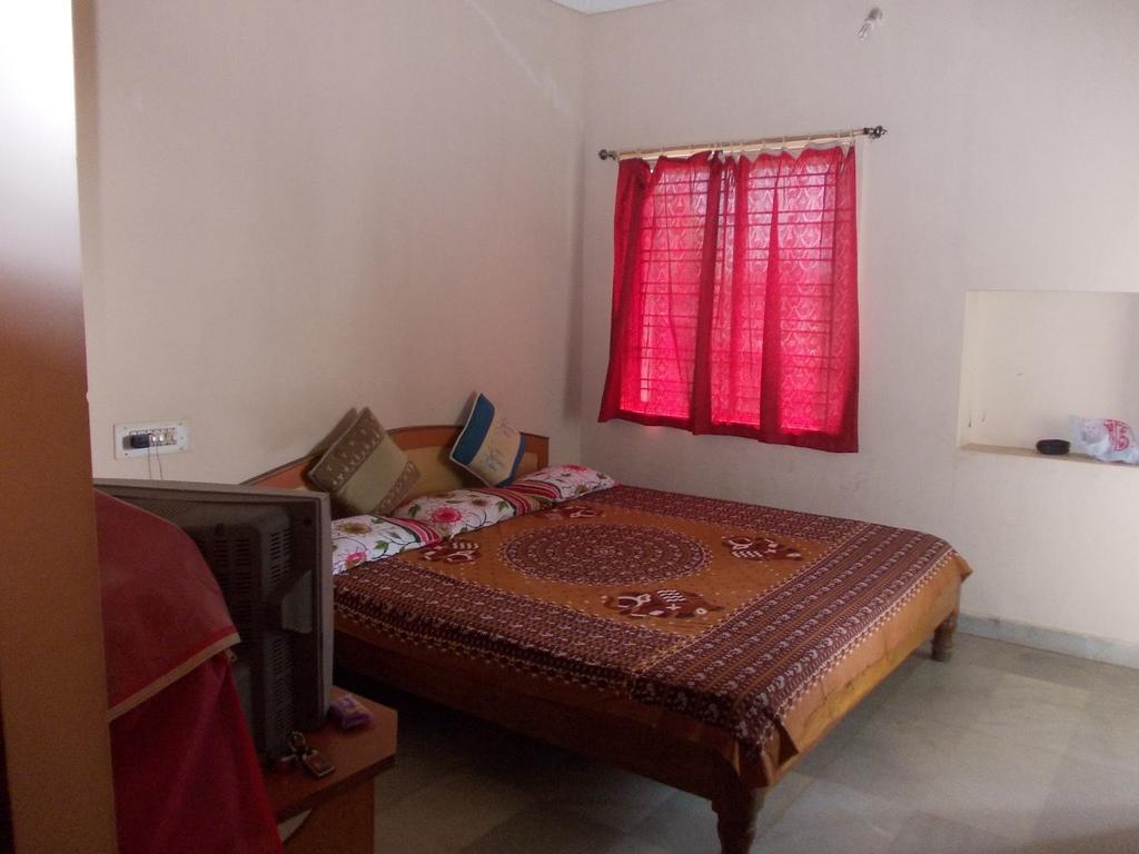 Rishaan Guest House Puri Esterno foto